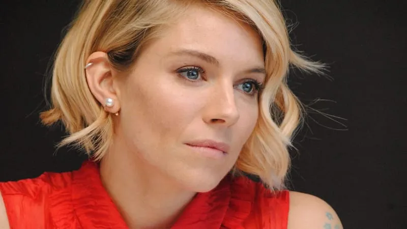 Sienna Miller Theme Preview Image