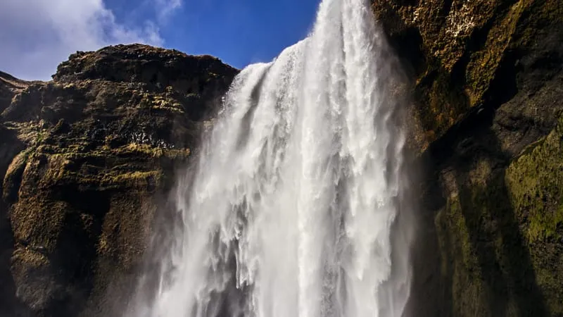 Skogafoss Waterfall Theme Preview Image