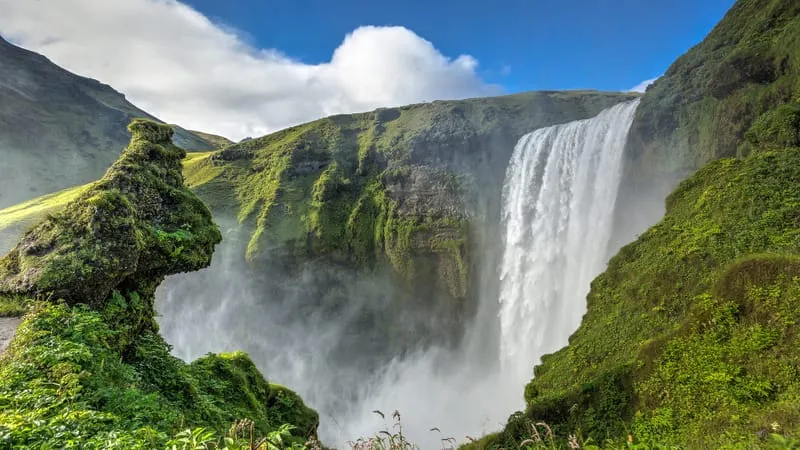 Skogafoss Waterfall Theme Preview Image
