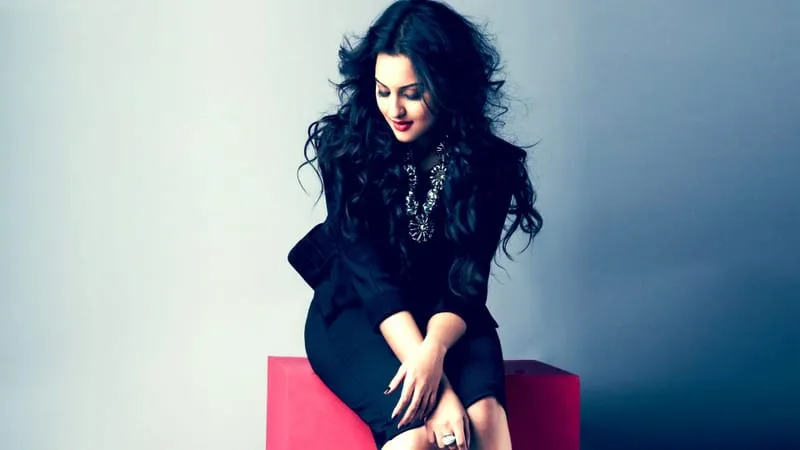 Sonakshi Sinha Theme Preview Image