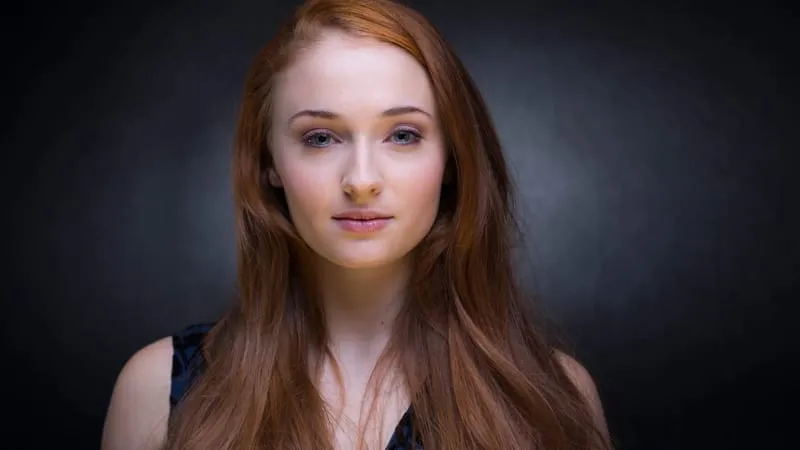 Sophie Turner Theme Preview Image