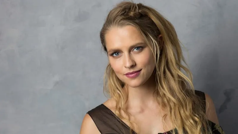 Teresa Palmer Theme Preview Image