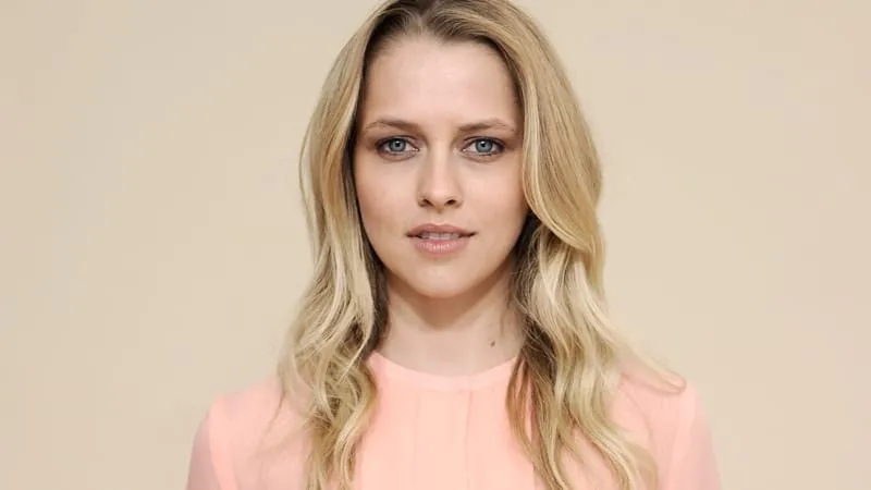 Teresa Palmer Theme Preview Image