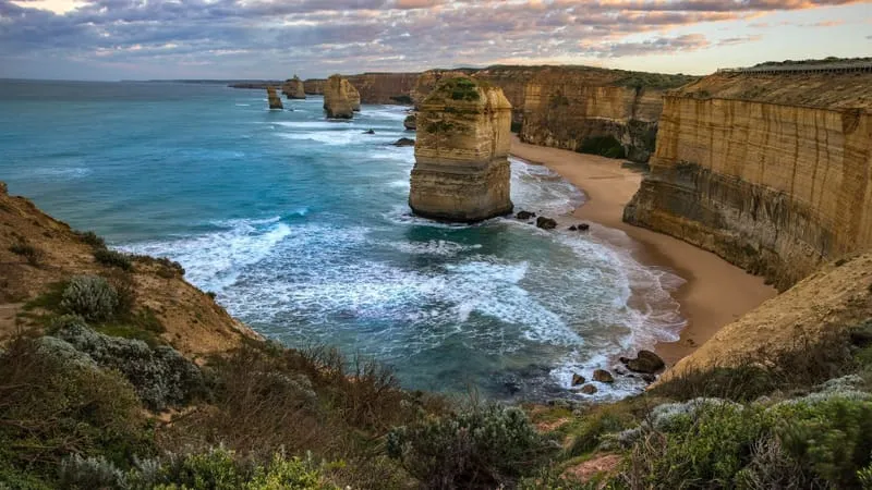 The Twelve Apostles Theme Preview Image