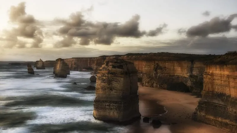 The Twelve Apostles Theme Preview Image