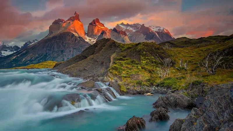 Torres Del Paine Theme Preview Image
