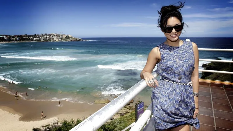 Vanessa Hudgens Theme Preview Image