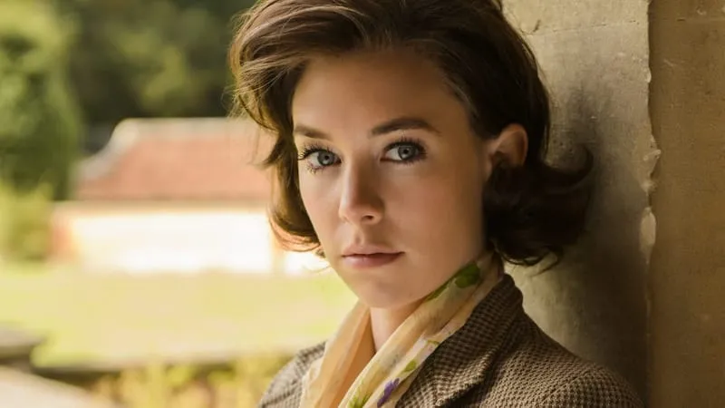 Vanessa Kirby Theme Preview Image