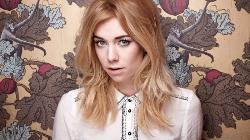 Vanessa Kirby Theme Preview Image