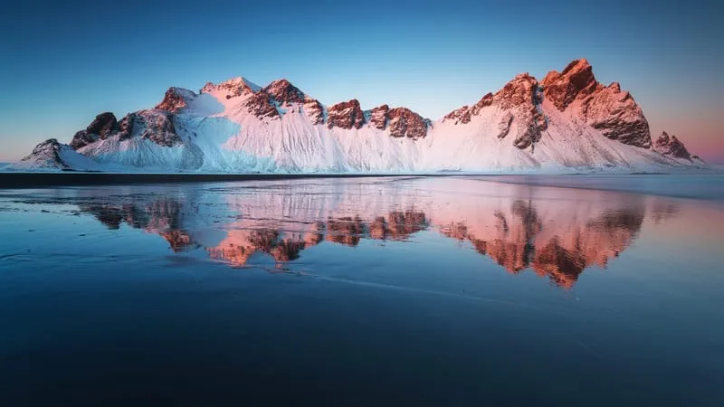 Vestrahorn Theme Preview Image