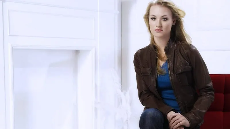 Yvonne Strahovski Theme Preview Image